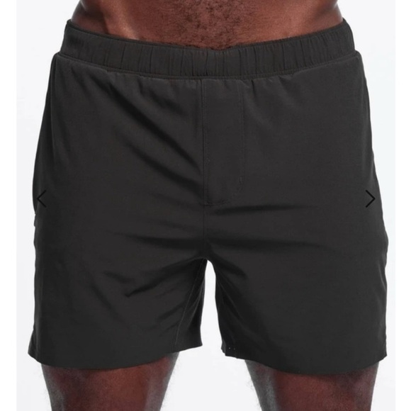 RHONE Swift Running Shorts 7” Black Men’s size Large Outdoor Athletic Activewear - Picture 1 of 16